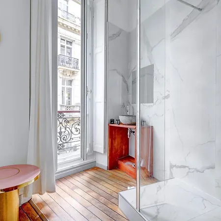 L'elegance Parisienne Au Coeur Des Champs-elysees Appartamento